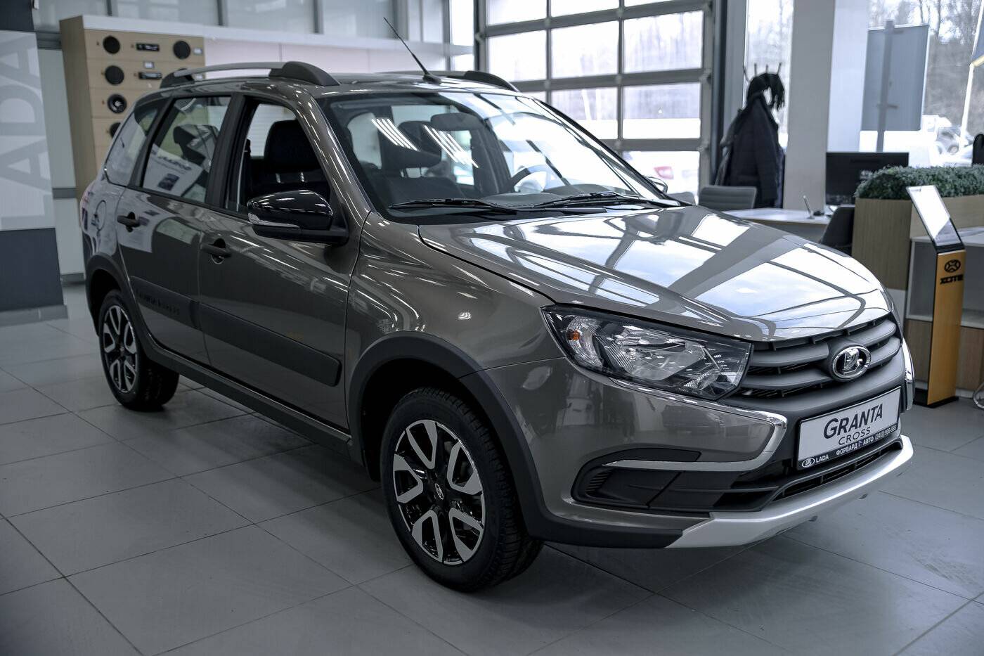 Lada Granta Cross Comfort 24 1.6 106hp 5MT