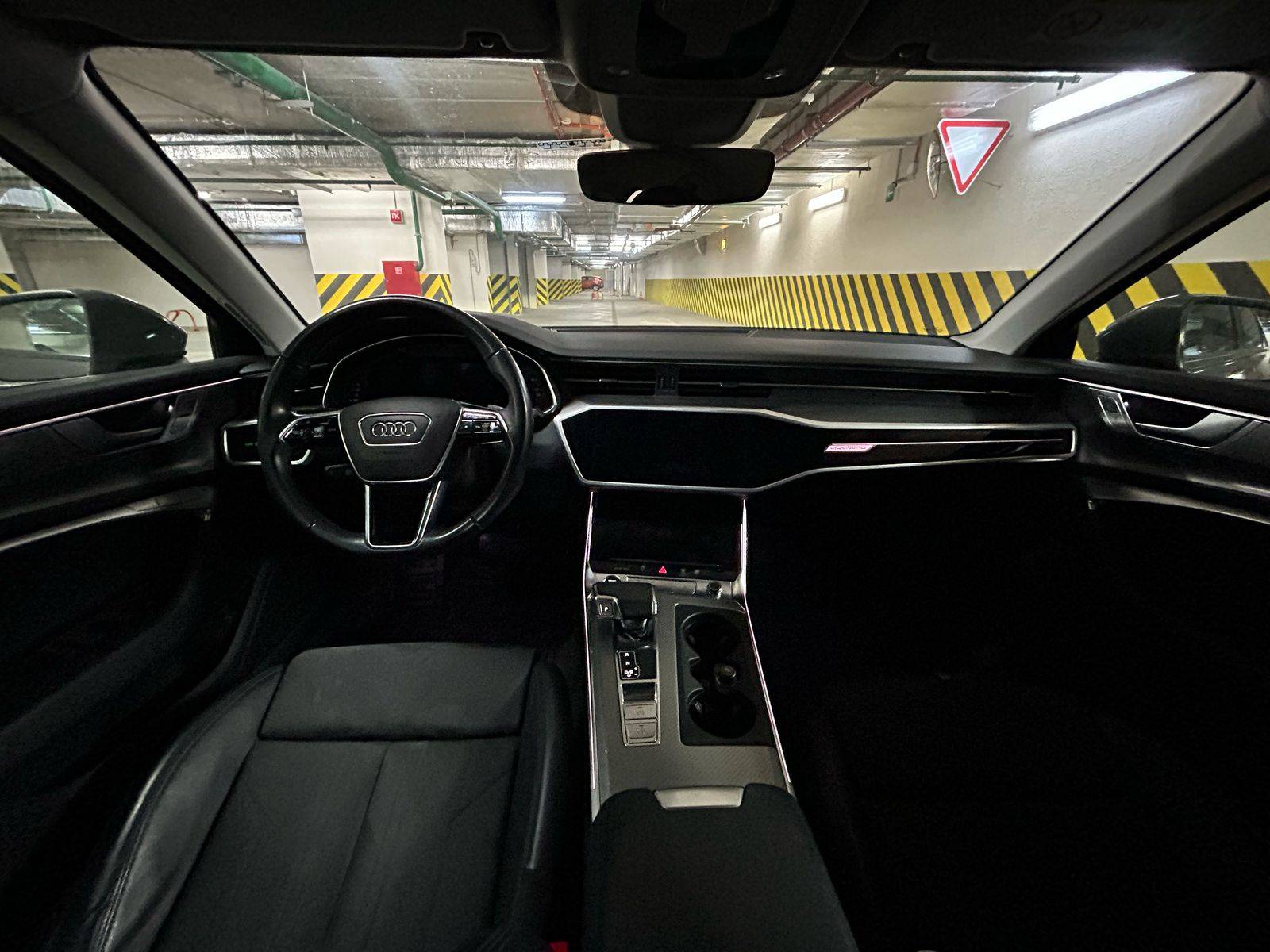 Audi A6,  72 455 км, 2022 года в лизинг