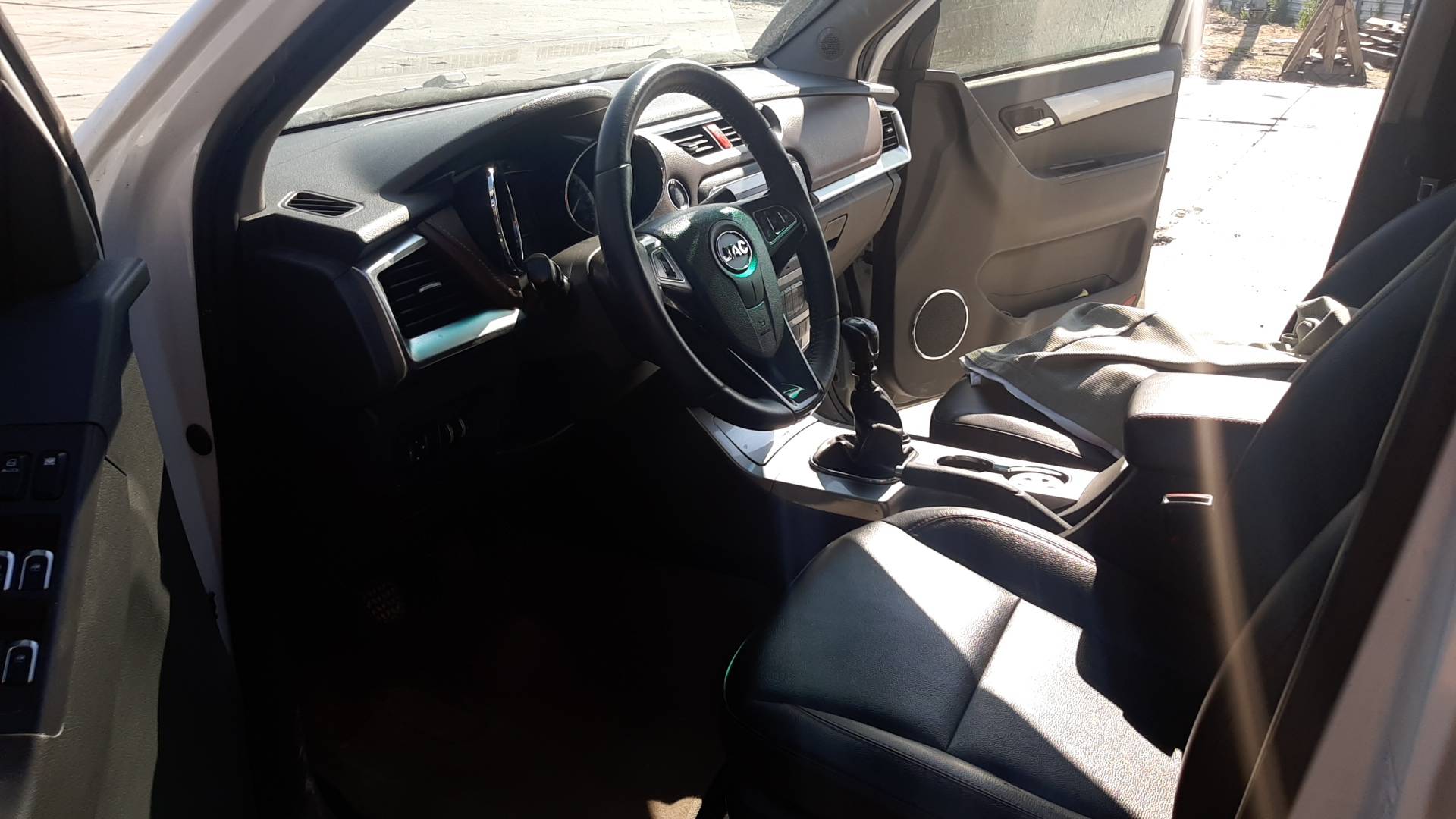 JAC T6,  97 331 км, 2023 года в лизинг