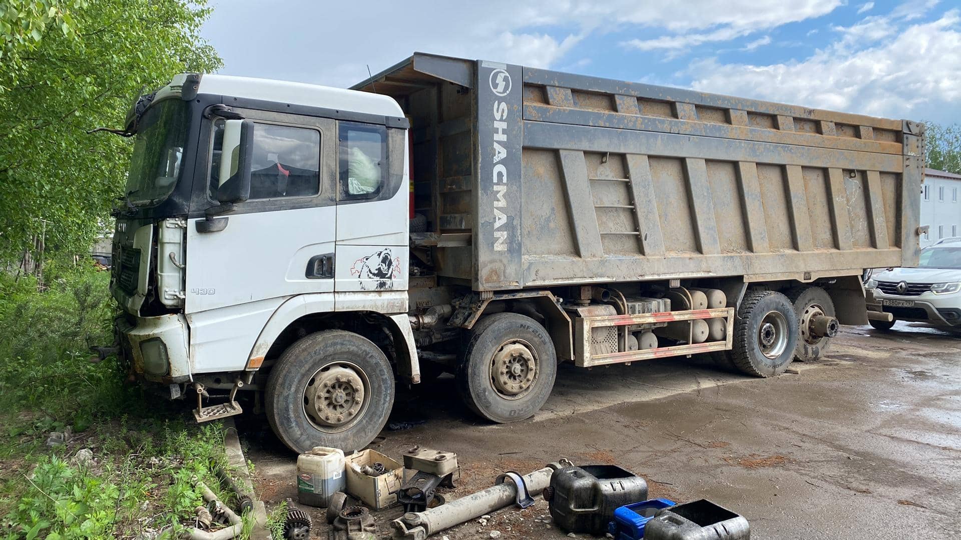 Shacman SX3316DV366,  100 000 км, 2023 года в лизинг