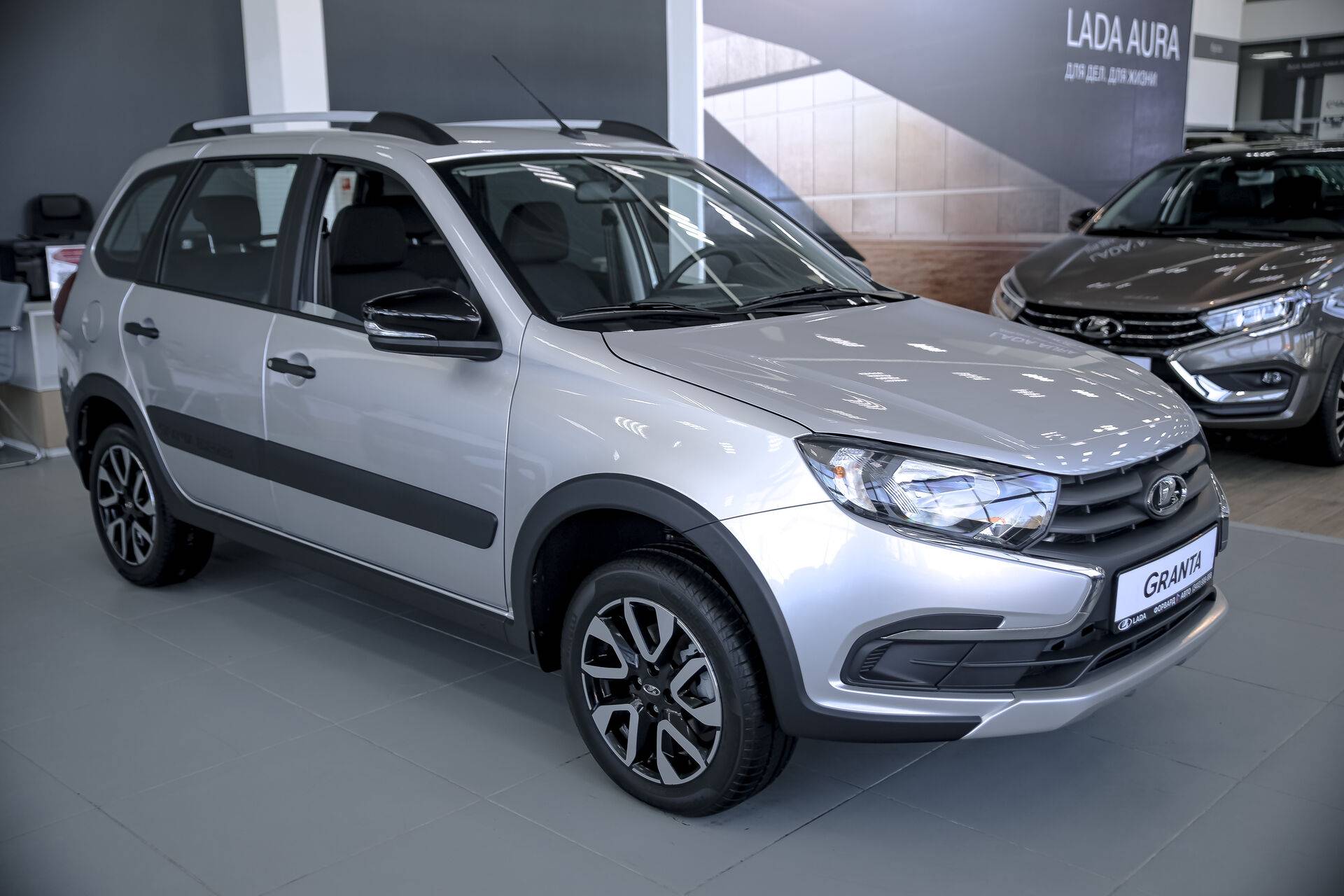 Lada Granta Cross Comfort 24 1.6 106hp 5MT