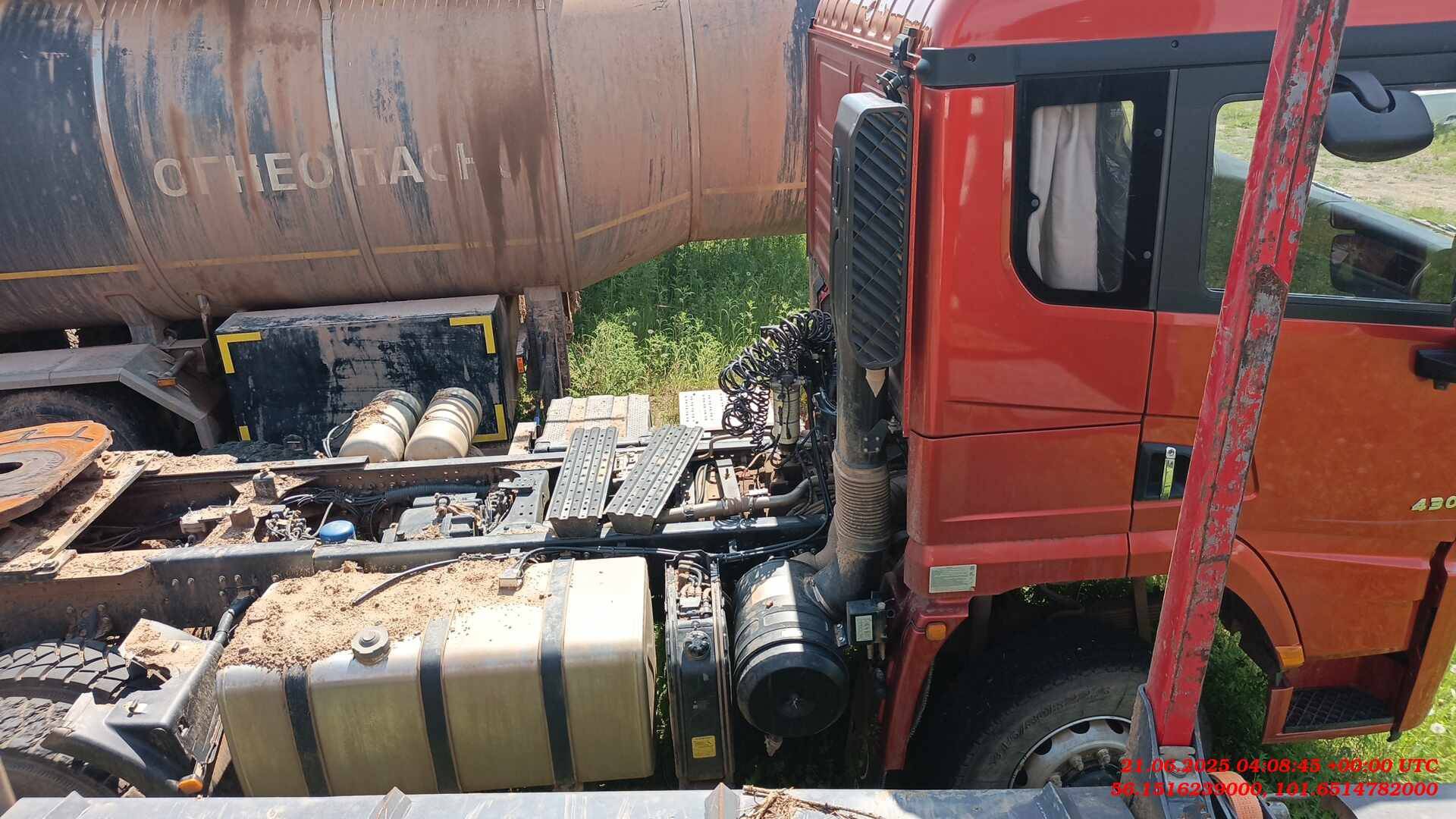 Shacman SX42586V385,  44 793 км, 2023 года в лизинг