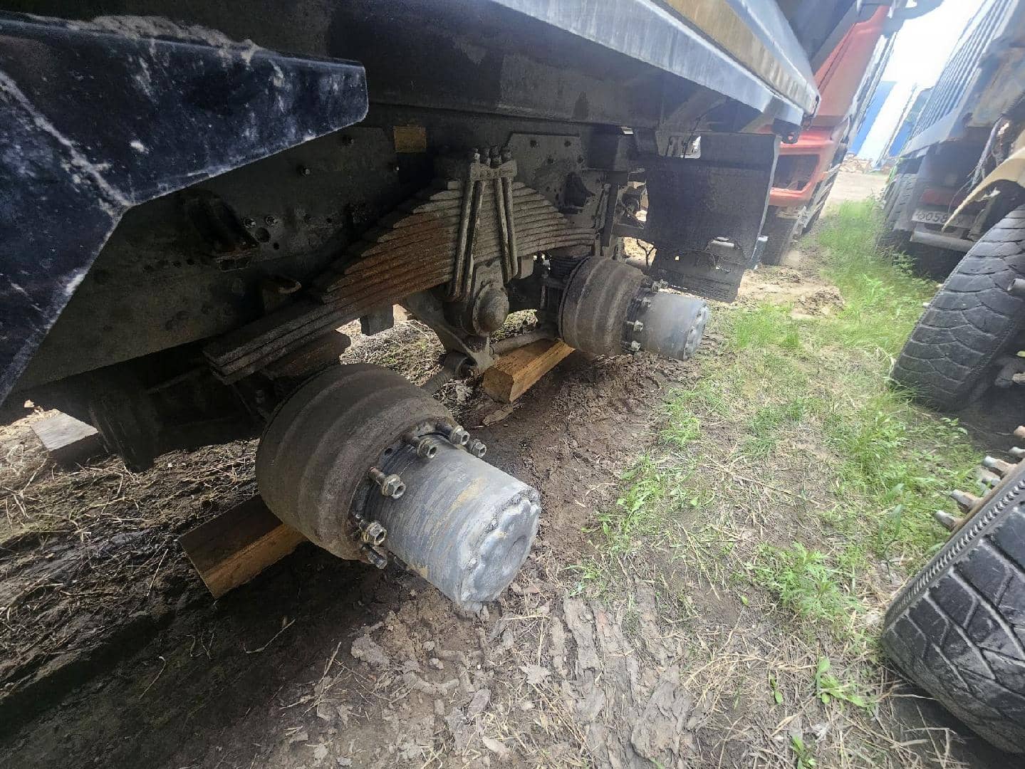 Sitrak ZZ3316V306ME,  97 233 км, 2023 года