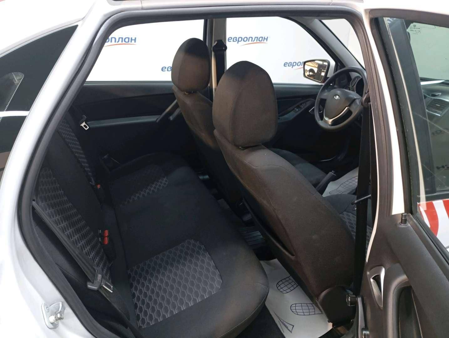 Lada Granta седан,  81 320 км, 2024 года в лизинг