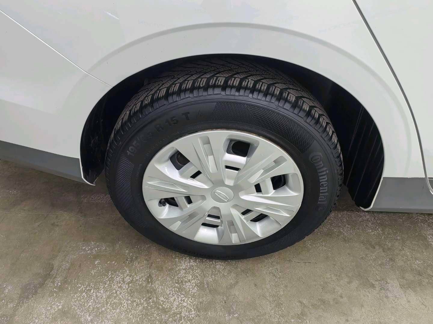 Geely Emgrand,  58 074 км, 2024 года в лизинг