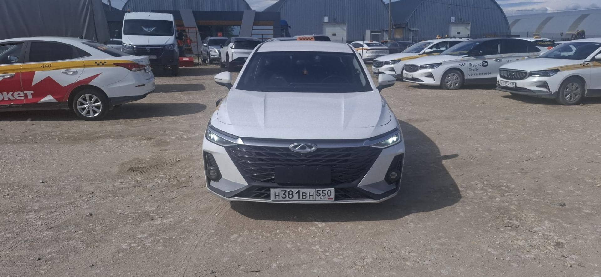 Chery Arrizo 8
