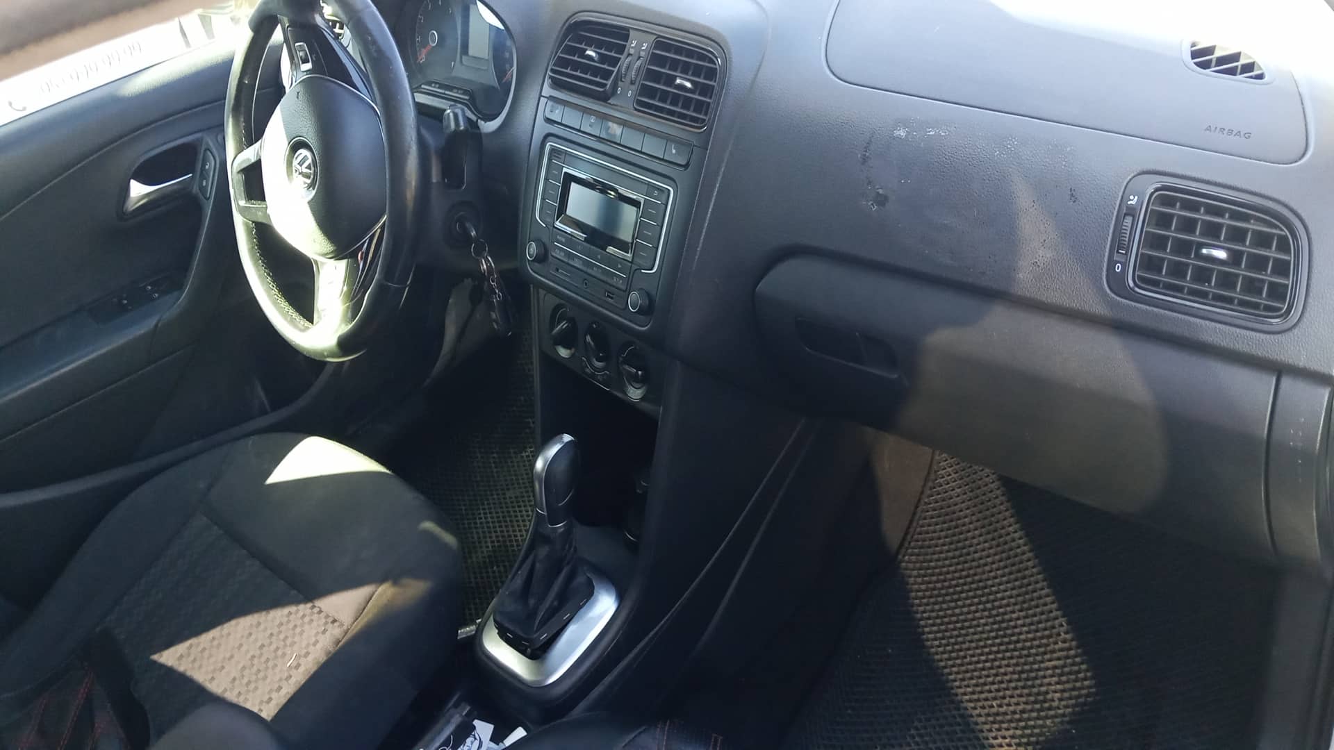 Volkswagen Polo,  329 236 км, 2018 года в лизинг