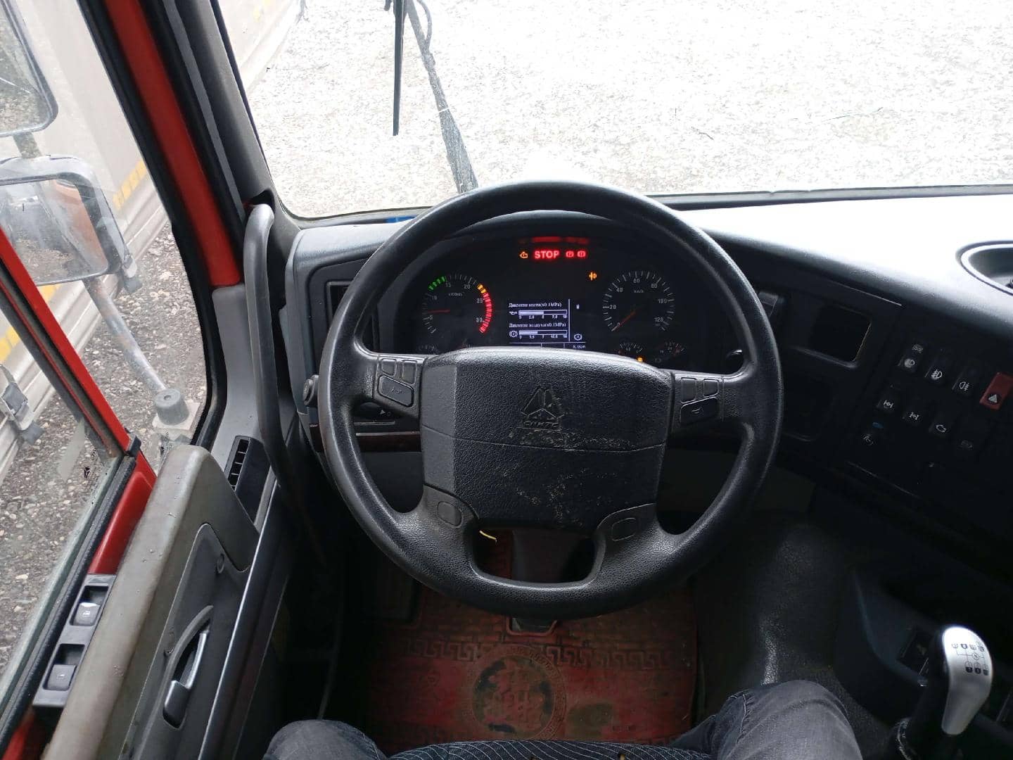 HOWO ZZ3407S3867Е 8х4,  310 562 км, 2021 года в лизинг