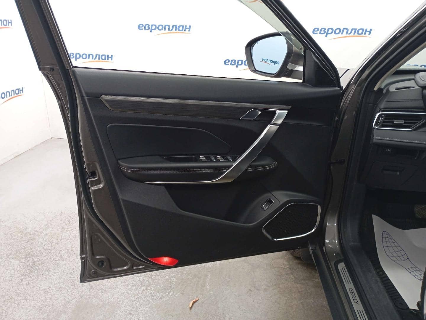 Geely Atlas Pro,  87 966 км, 2023 года в лизинг