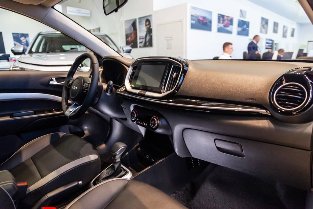 KIA KX1 Sunroof 1.4 CVT