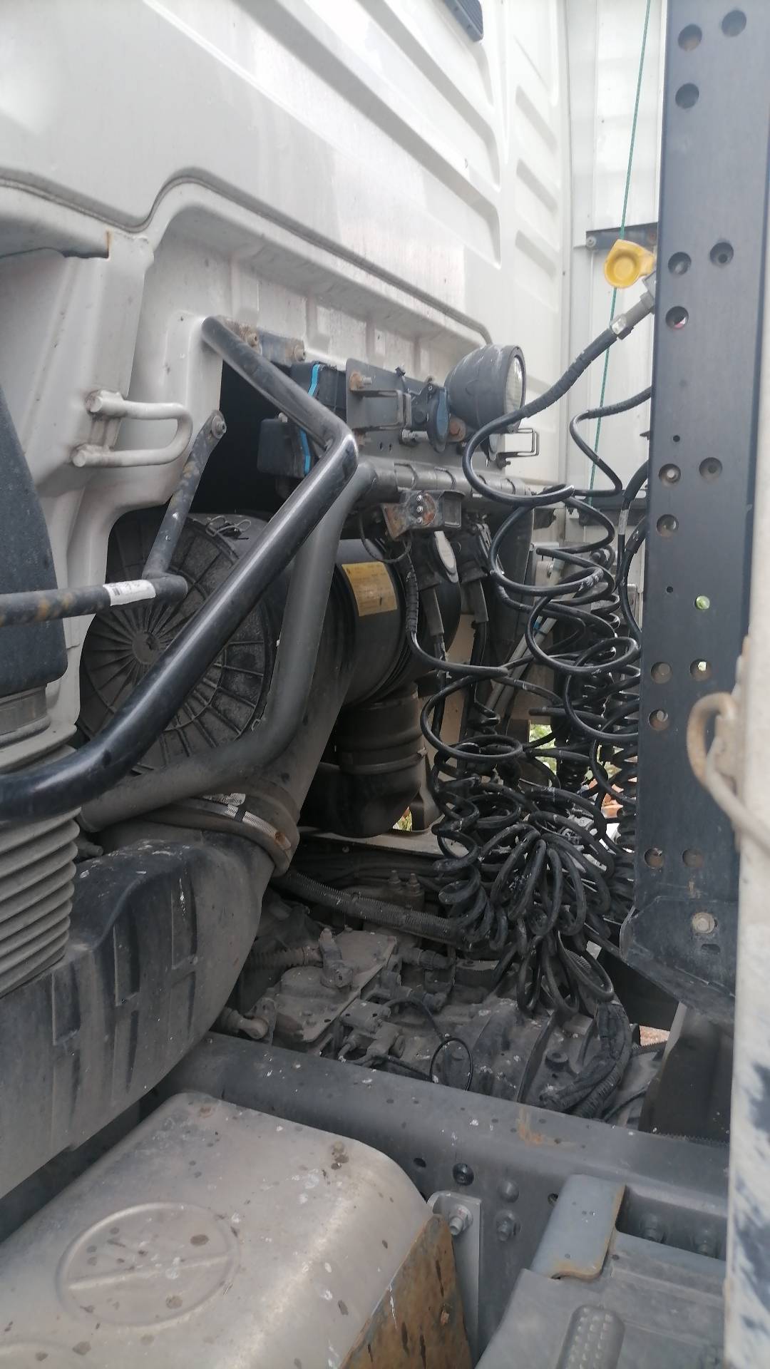 Sitrak С7Н MAX 6×4 ZZ4256V364HE,  266 739 км, 2022 года в лизинг