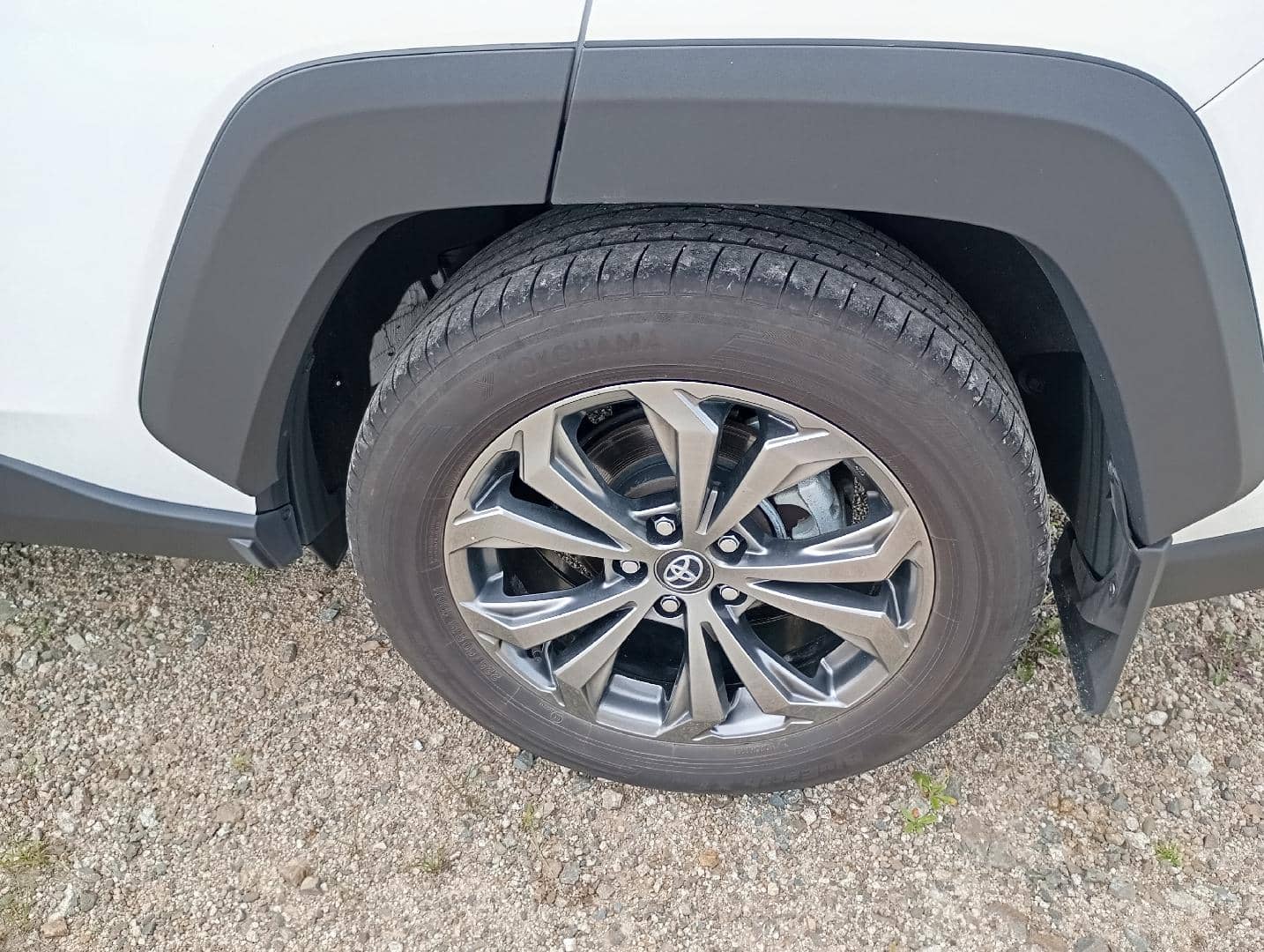 Toyota RAV4,  37 394 км, 2023 года в лизинг