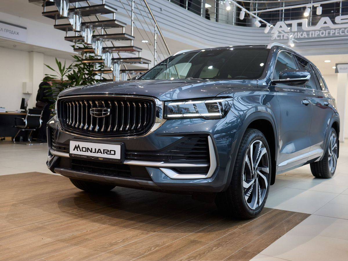 Geely Monjaro Flagship 2.0T (238 hp) 8AT 4WD