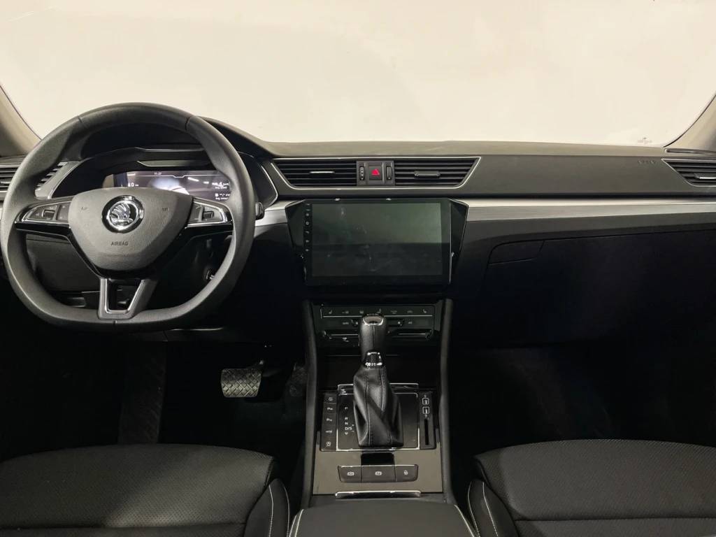 Skoda Superb Exclusive 1.4 TSI DSG-7