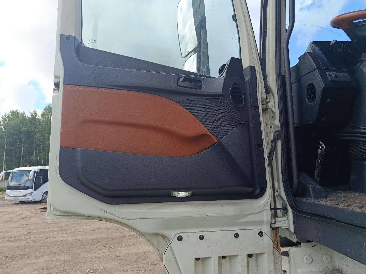 Foton AUMAN EST R 1846 AMT,  415 007 км, 2022 года в лизинг