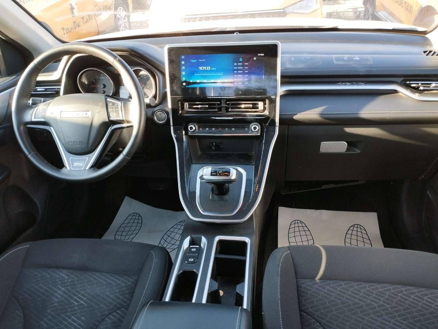 Haval M6,  181 472 км, 2023 года в лизинг