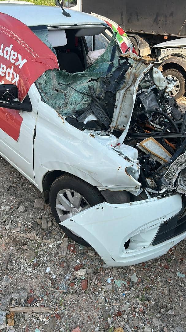 Lada Granta седан,  1 км, 2023 года