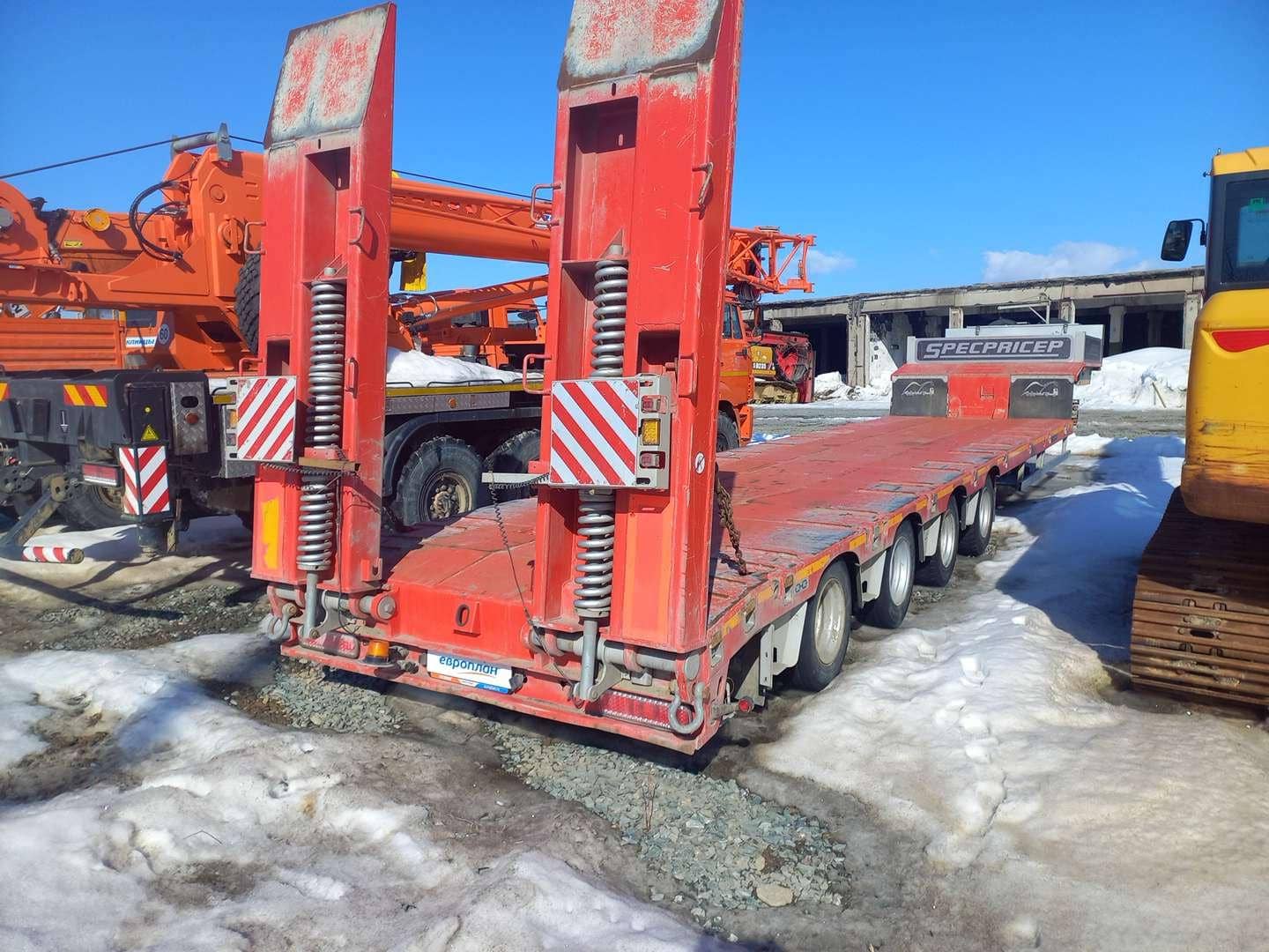 Компания СпецПрицеп Тяжеловоз низкорамный 9942L4, 2023 года в лизинг