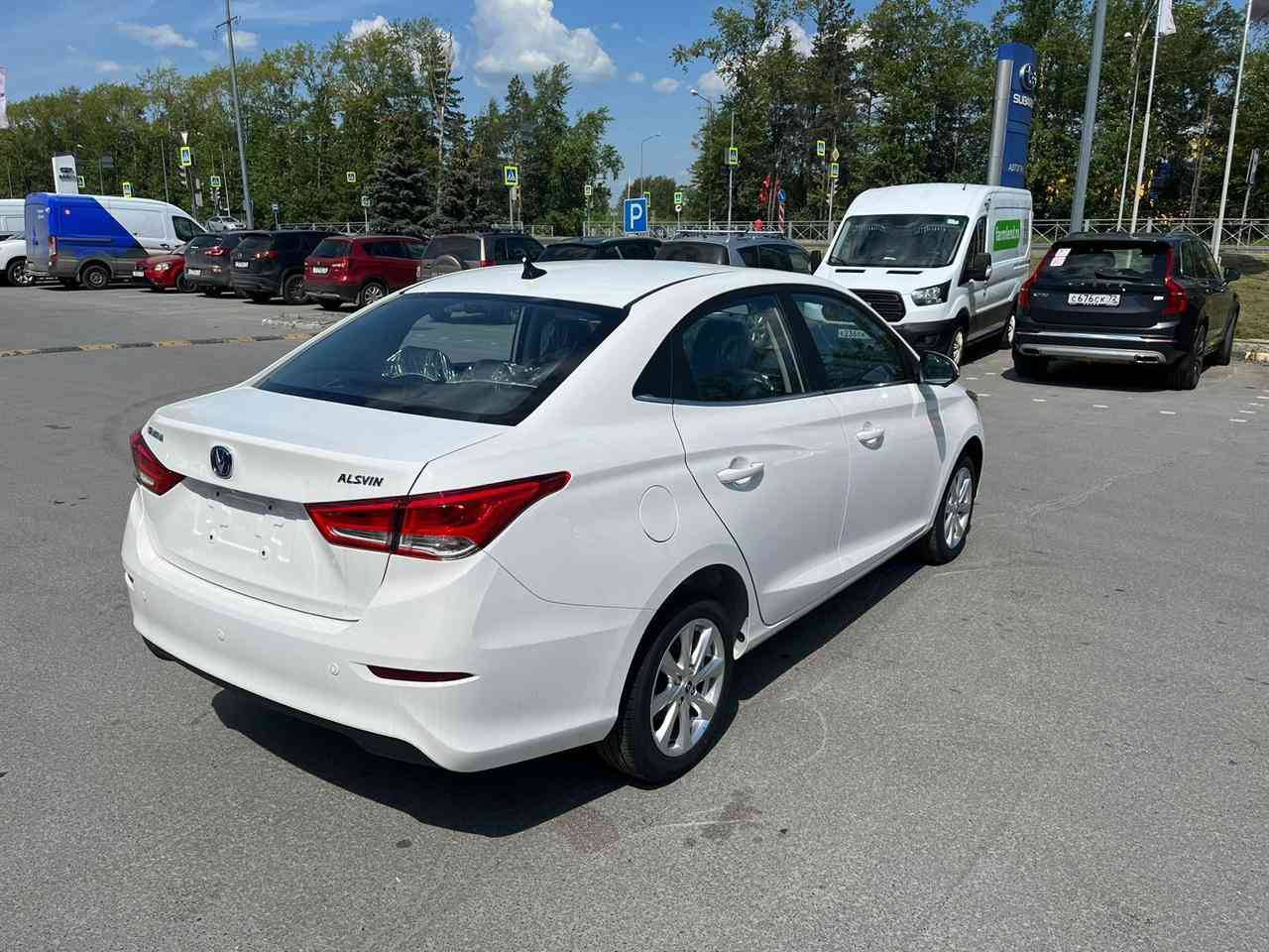 Changan Alsvin DLX 1.5 5DCT