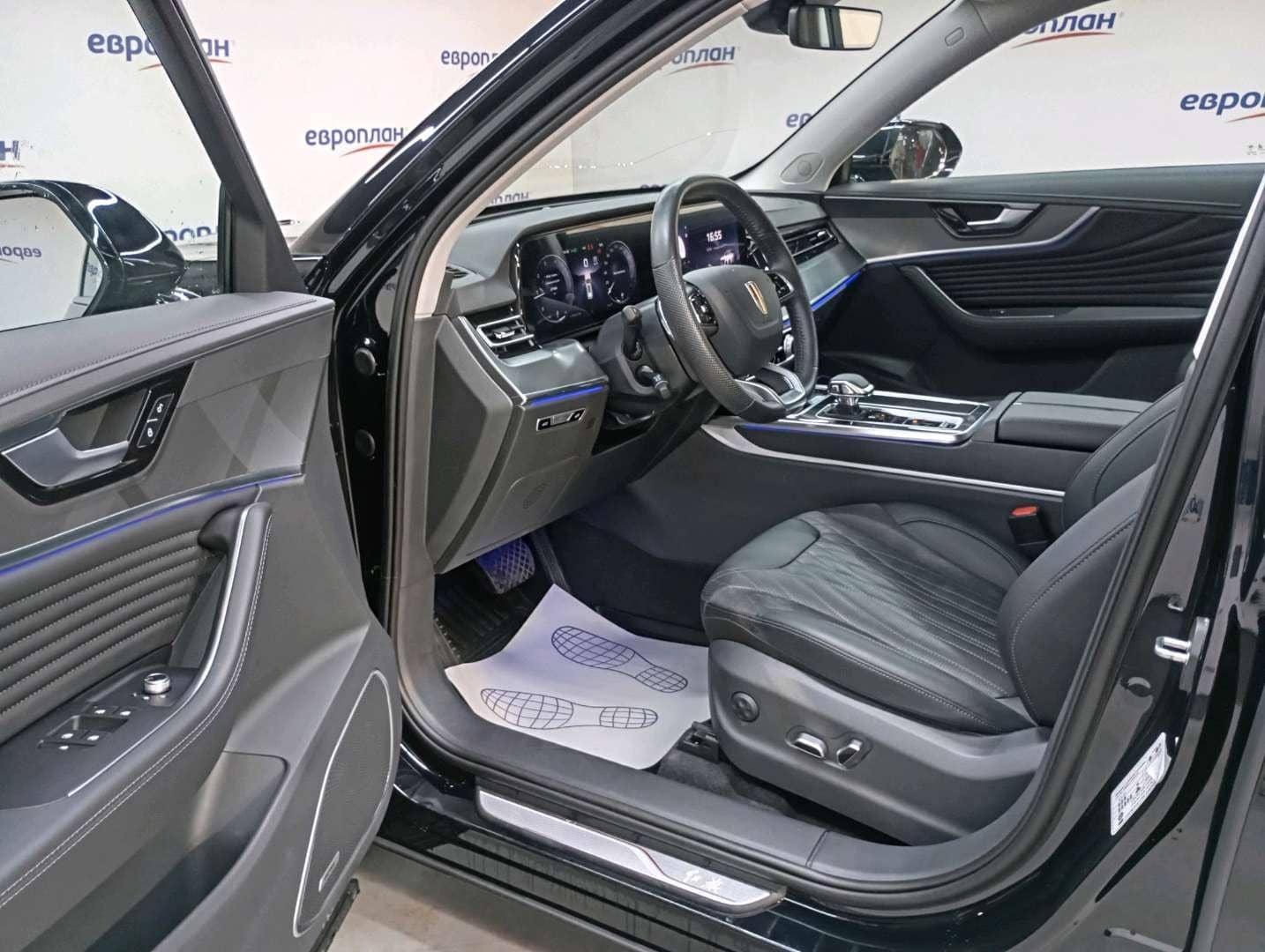 Hongqi HS5,  27 464 км, 2024 года в лизинг