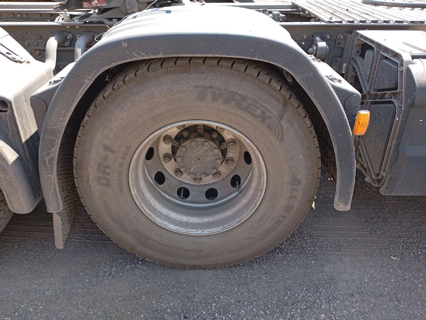 Sitrak С7Н MAX 6×4 ZZ4256V364HE,  119 249 км, 2023 года в лизинг
