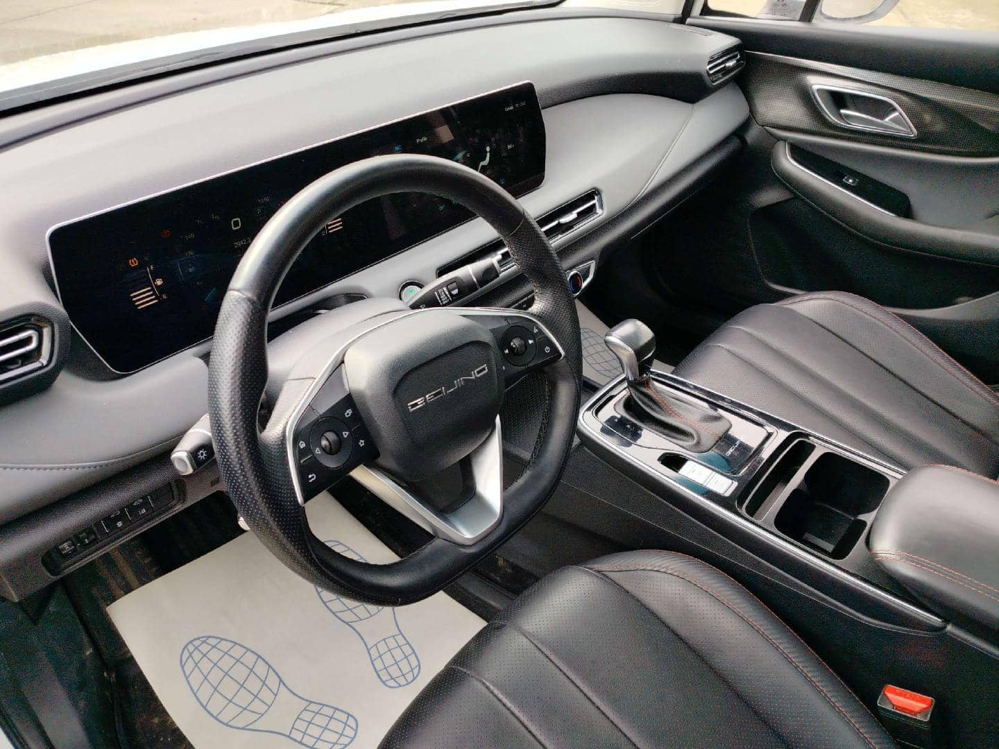 BAIC Ю5 Плюс (U5 Plus),  111 856 км, 2023 года в лизинг