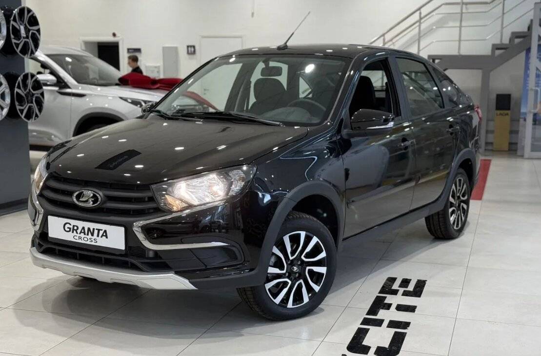 Lada Granta седан Комфорт 1.6 90 л.с. МТ (Comfort)