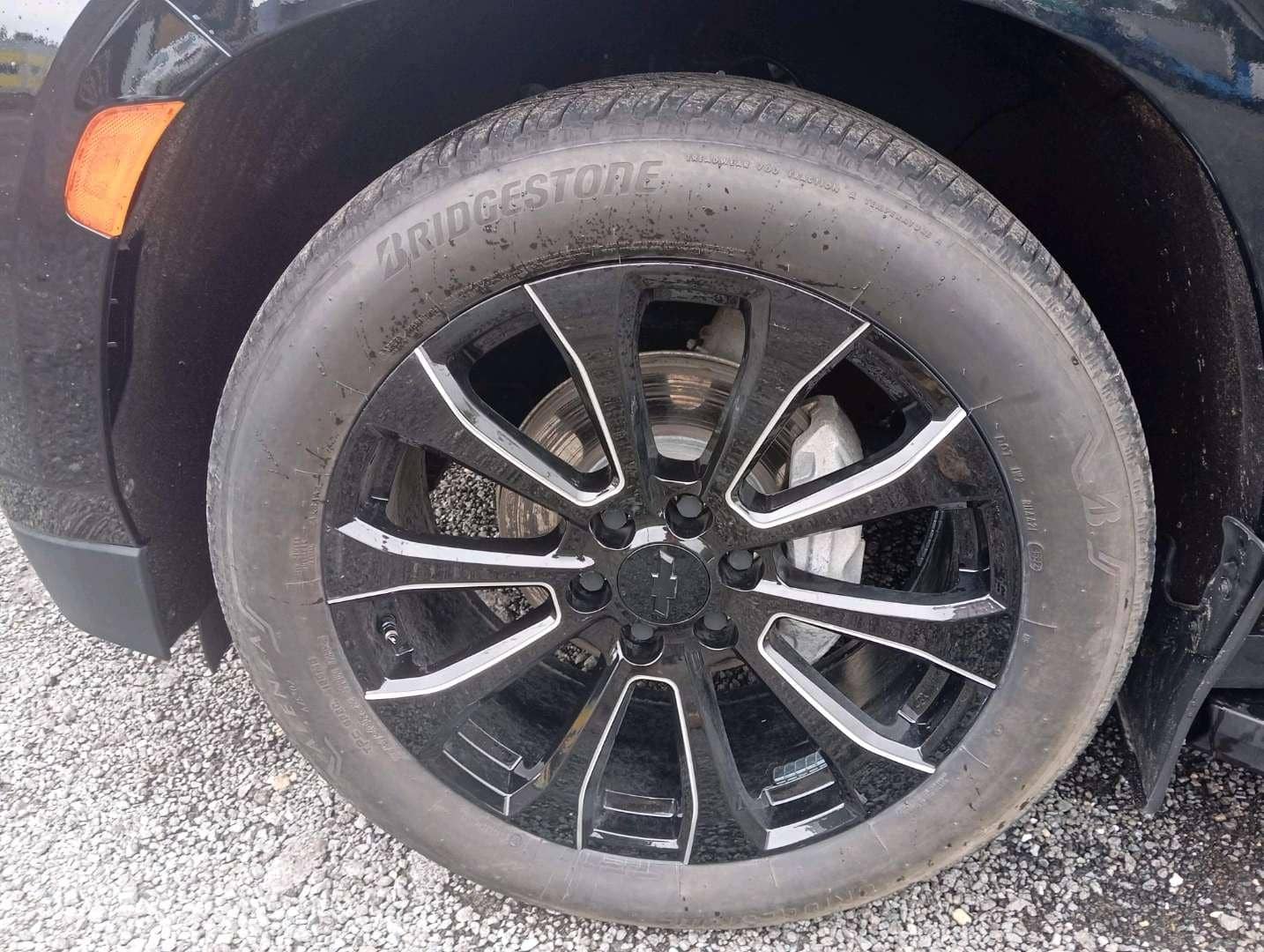 Chevrolet Tahoe,  46 247 км, 2024 года в лизинг