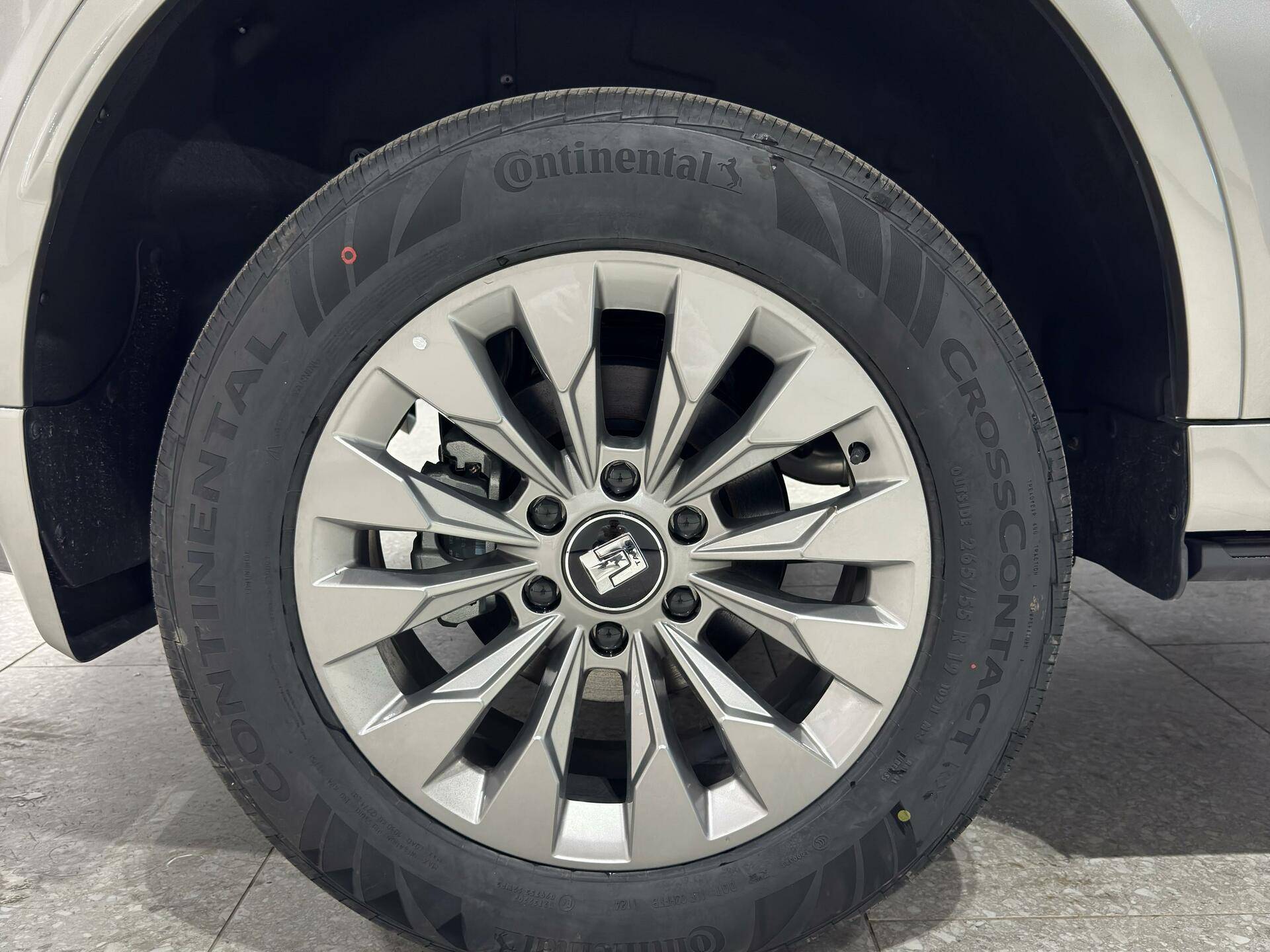 Tank 500 Urban 2.0 HEV 9AT 4WD