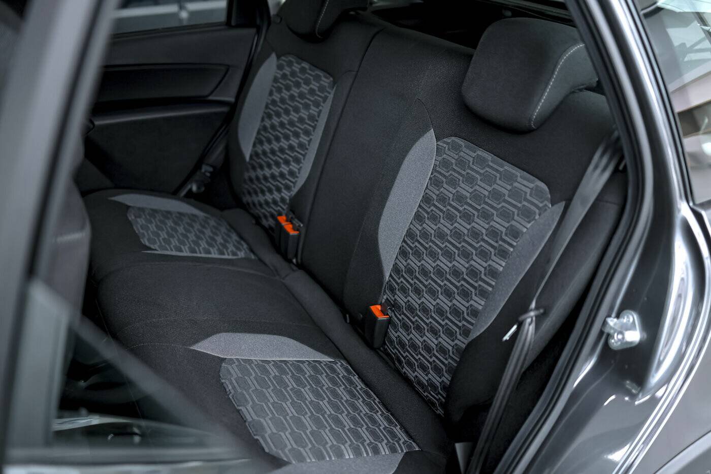 Lada Granta Cross Comfort 24 1.6 106hp 5MT