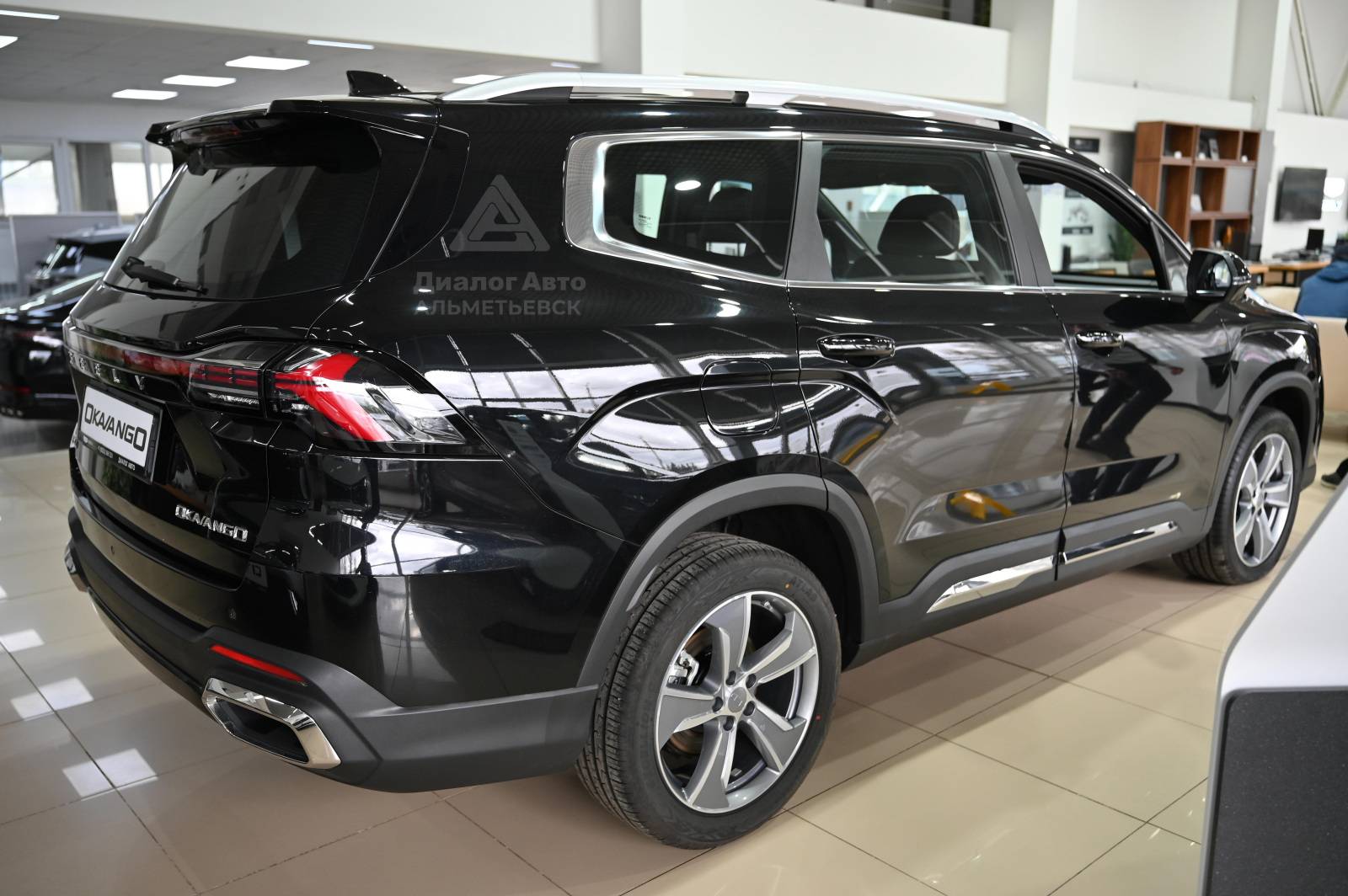 Geely Okavango Flagship 2.0T 7DCT 2WD