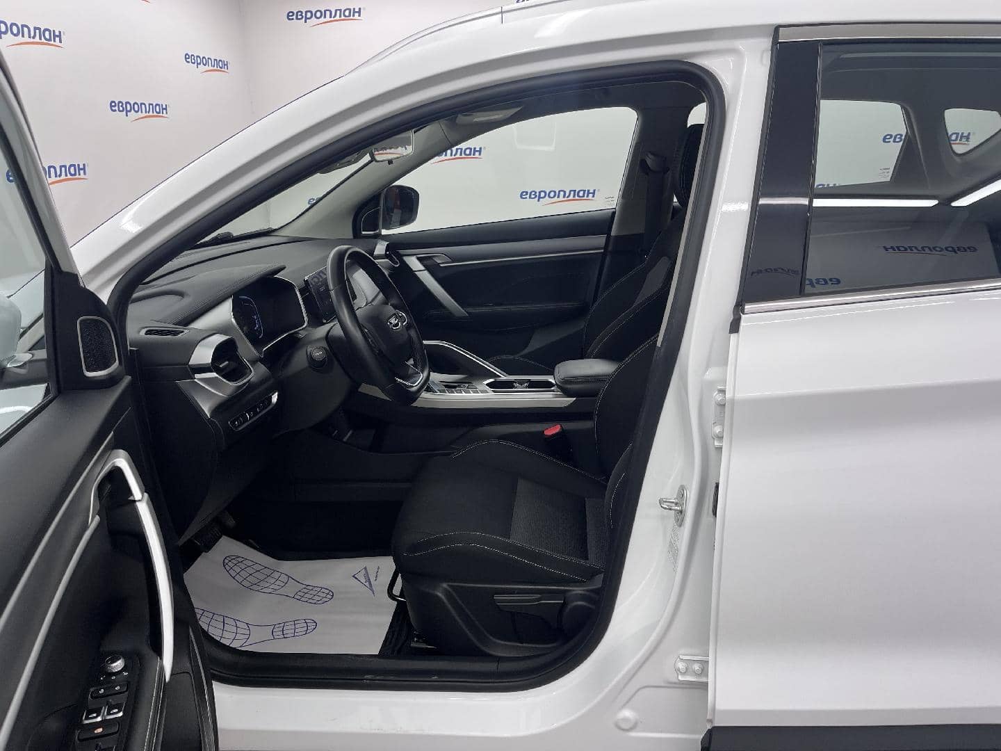 Geely Coolray,  88 281 км, 2022 года в лизинг