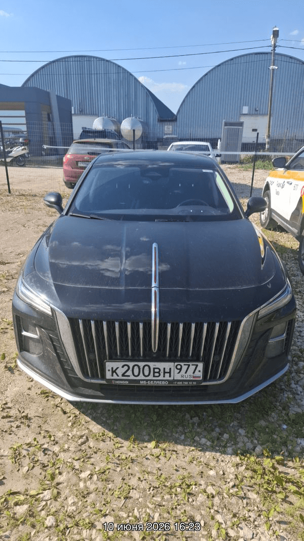 Hongqi H5,  17 088 км, 2024 года в лизинг