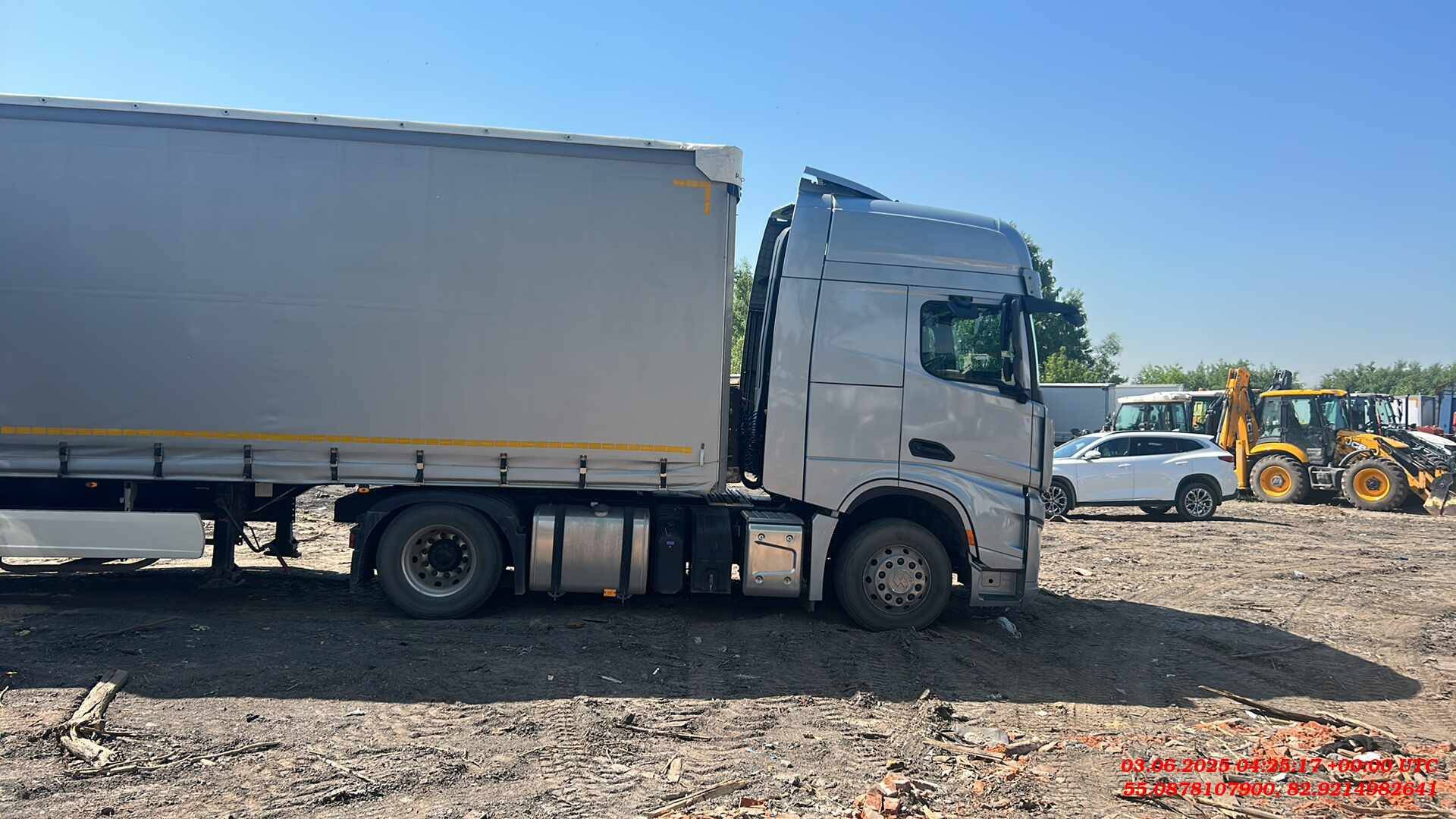 Shacman SX4188YY381,  66 529 км, 2023 года в лизинг