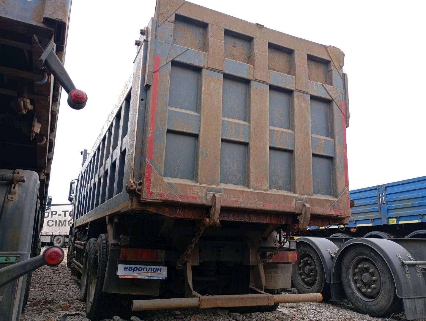 FAW CA3310P66K24T4E5 8х4,  116 958 км, 2022 года в лизинг