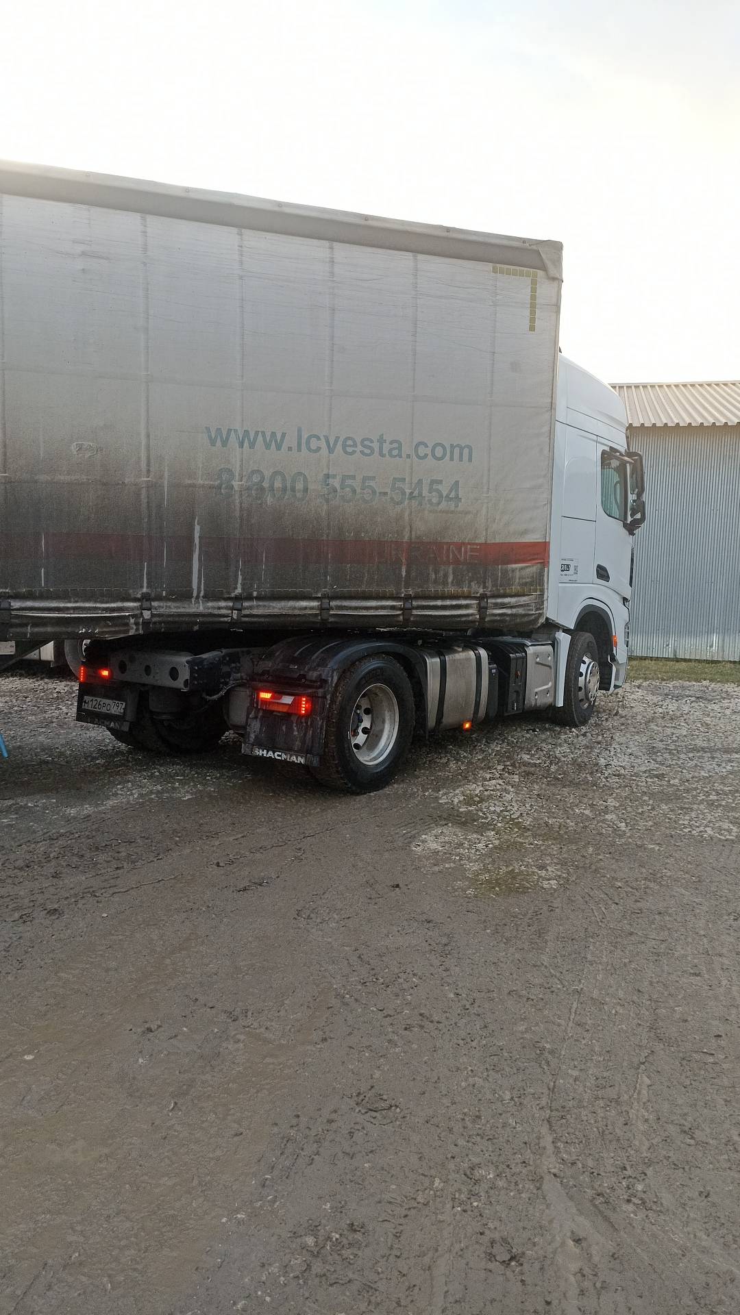 Shacman SX4188YY381,  232 912 км, 2024 года в лизинг