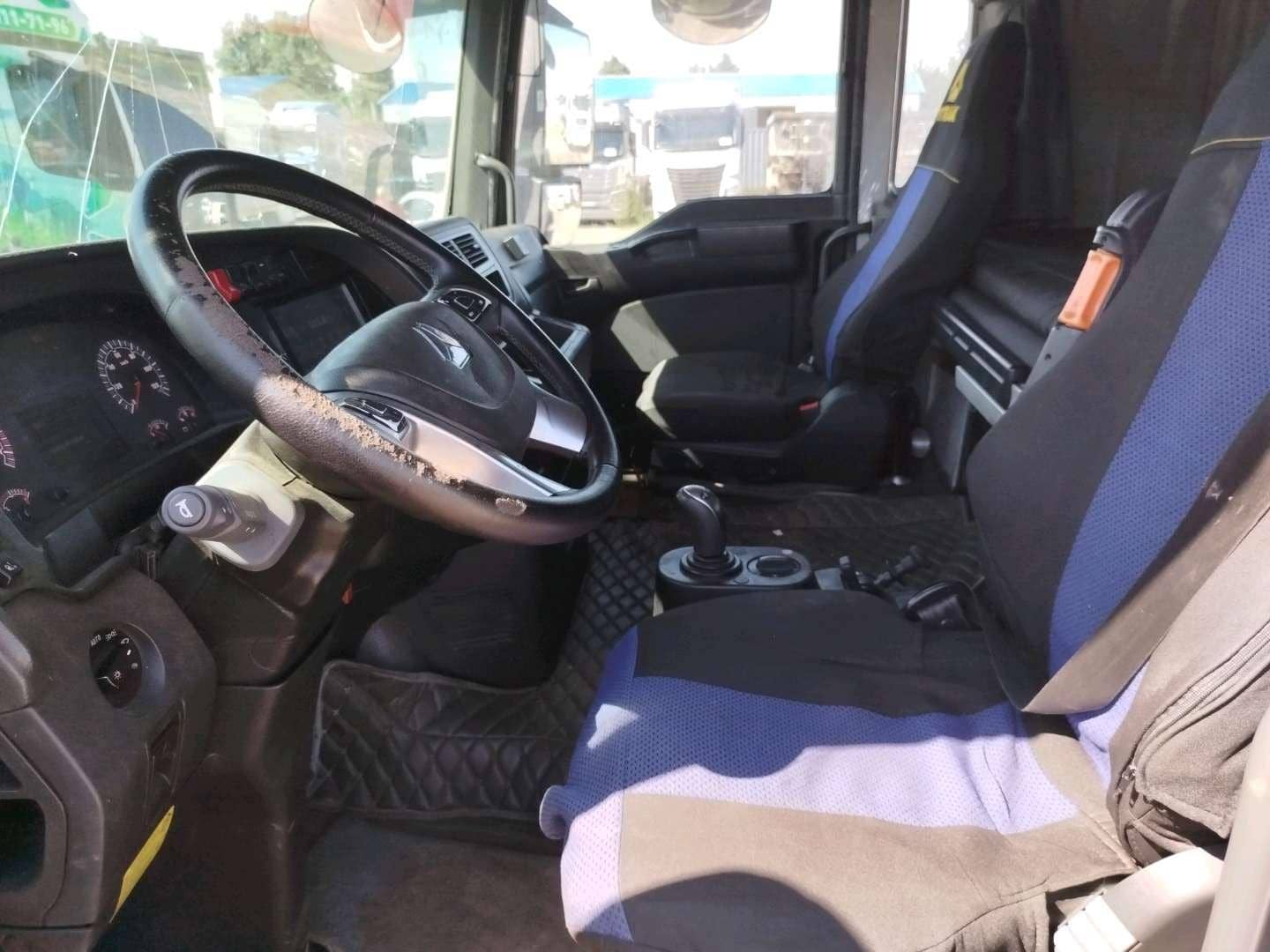Sitrak C7H 4x2 ZZ4186V361HE,  843 334 км, 2022 года в лизинг
