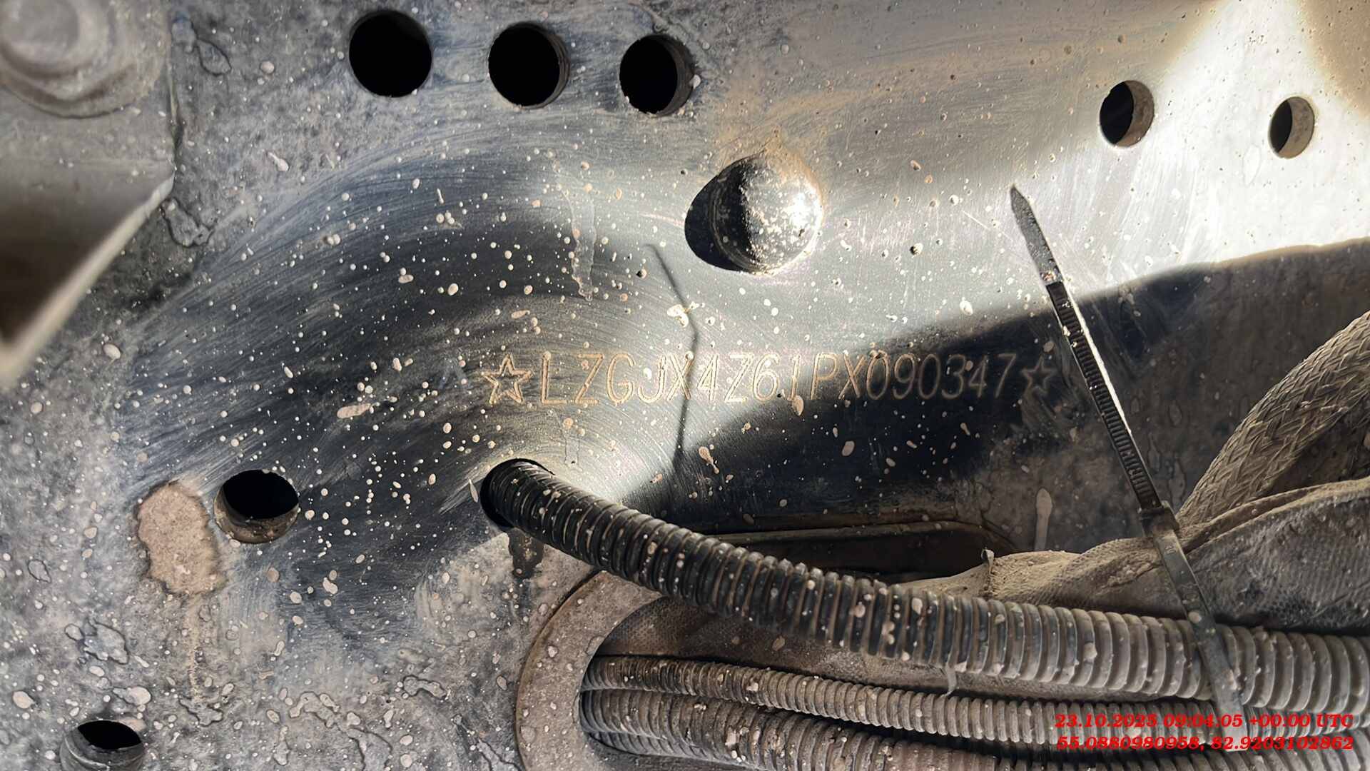 Shacman SX331863366,  194 217 км, 2023 года в лизинг