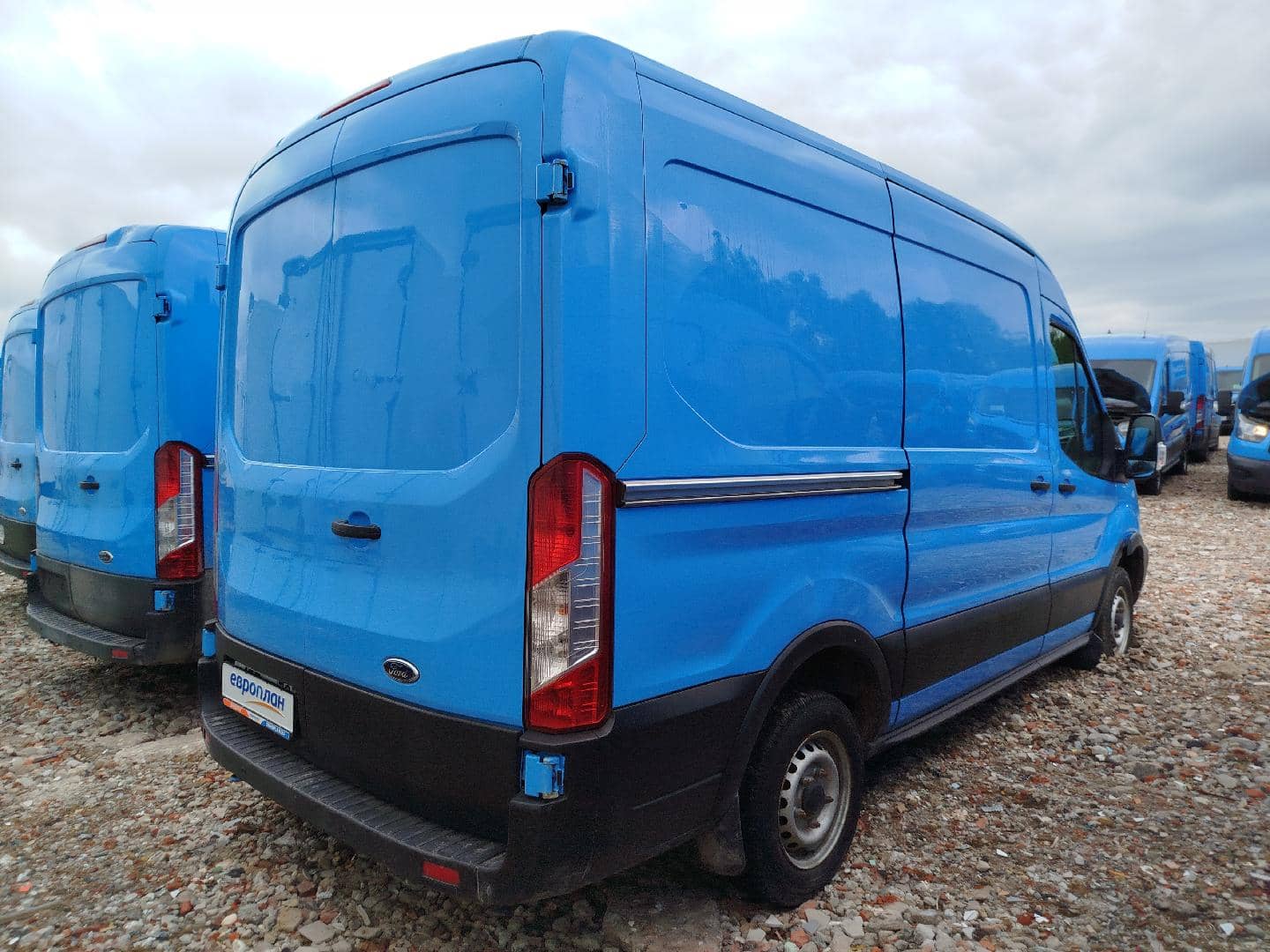 Ford Transit,  141 842 км, 2021 года в лизинг