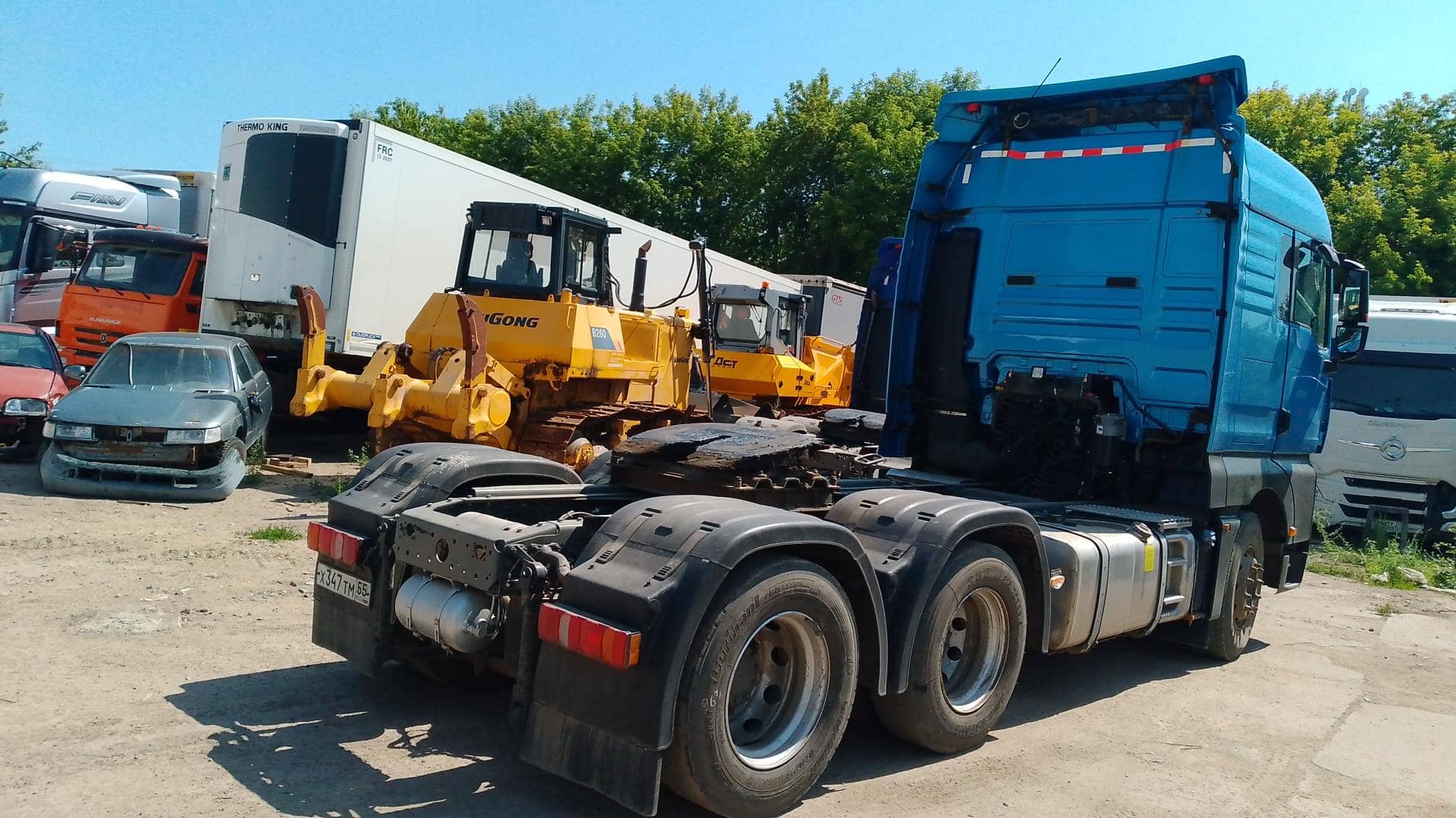 Sitrak С7Н 6×4 ZZ4256V364HE,  602 471 км, 2023 года в лизинг