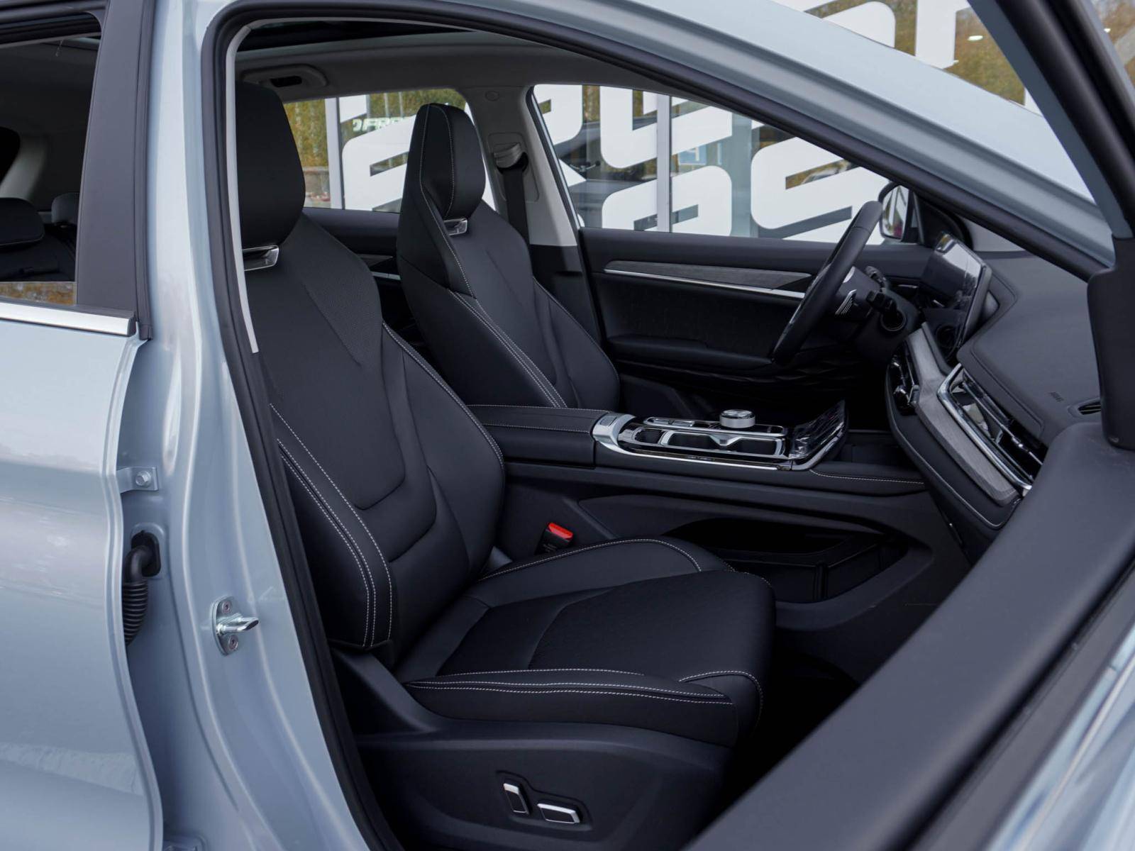 JAC JS6 Luxury