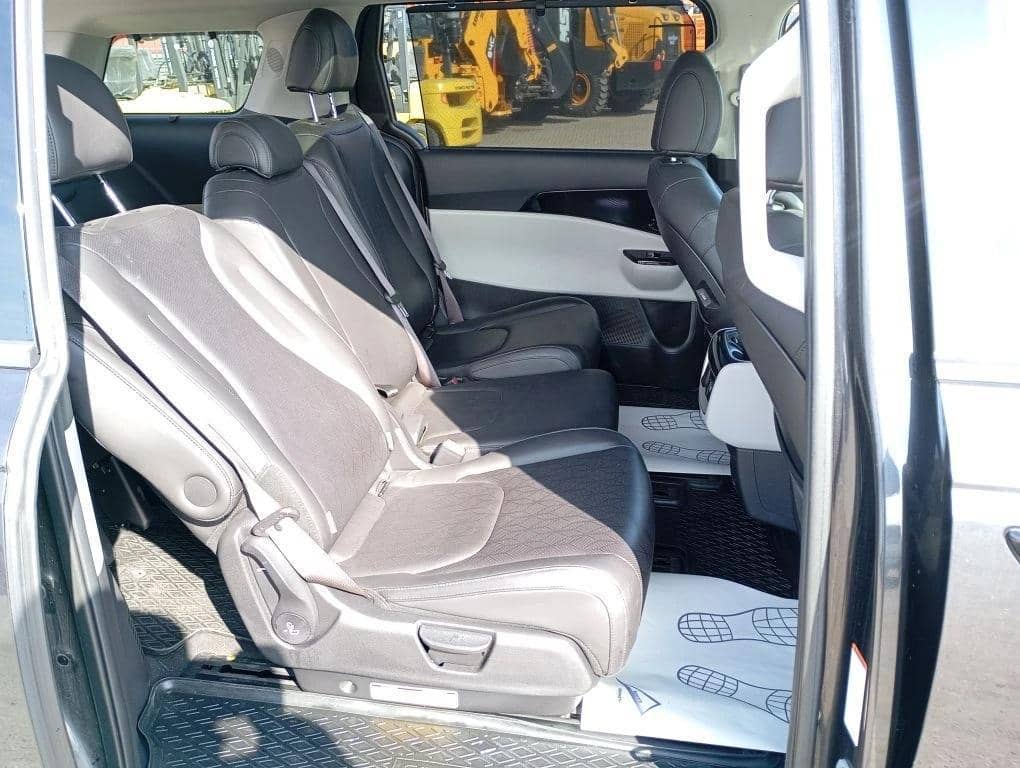 KIA Carnival,  55 684 км, 2022 года в лизинг