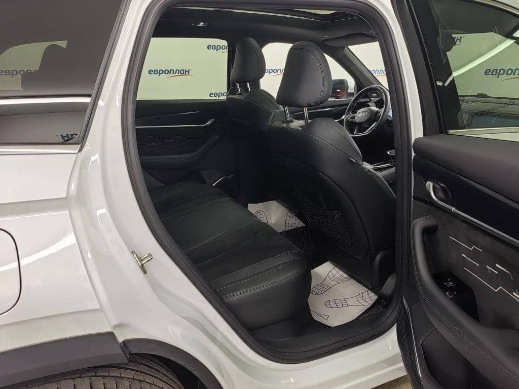 Geely Monjaro,  58 186 км, 2024 года в лизинг