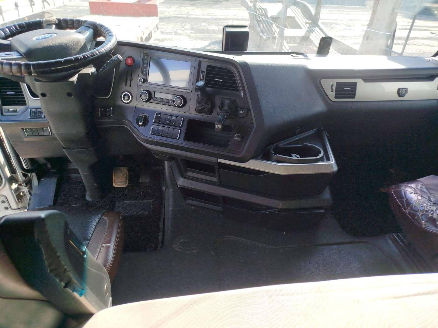 FAW CA4180P77K25E5 4x2,  939 000 км, 2023 года в лизинг