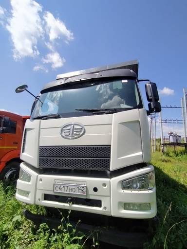 FAW CA3310P66K24T4E4 8x4 (E4)