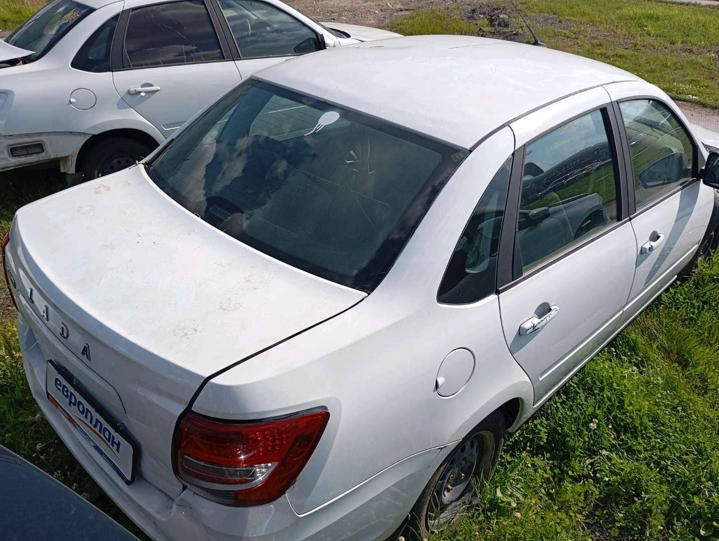 Lada Granta седан,  109 293 км, 2023 года в лизинг