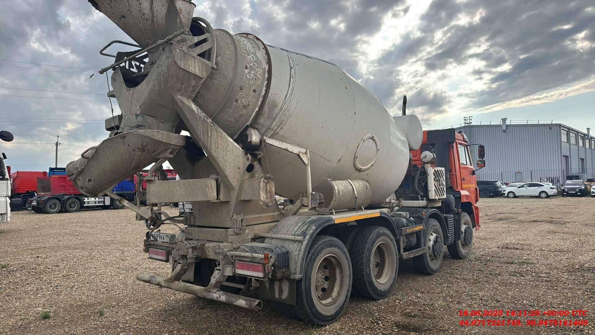 КАМАЗ 6540-A5,  129 376 км, 2020 года