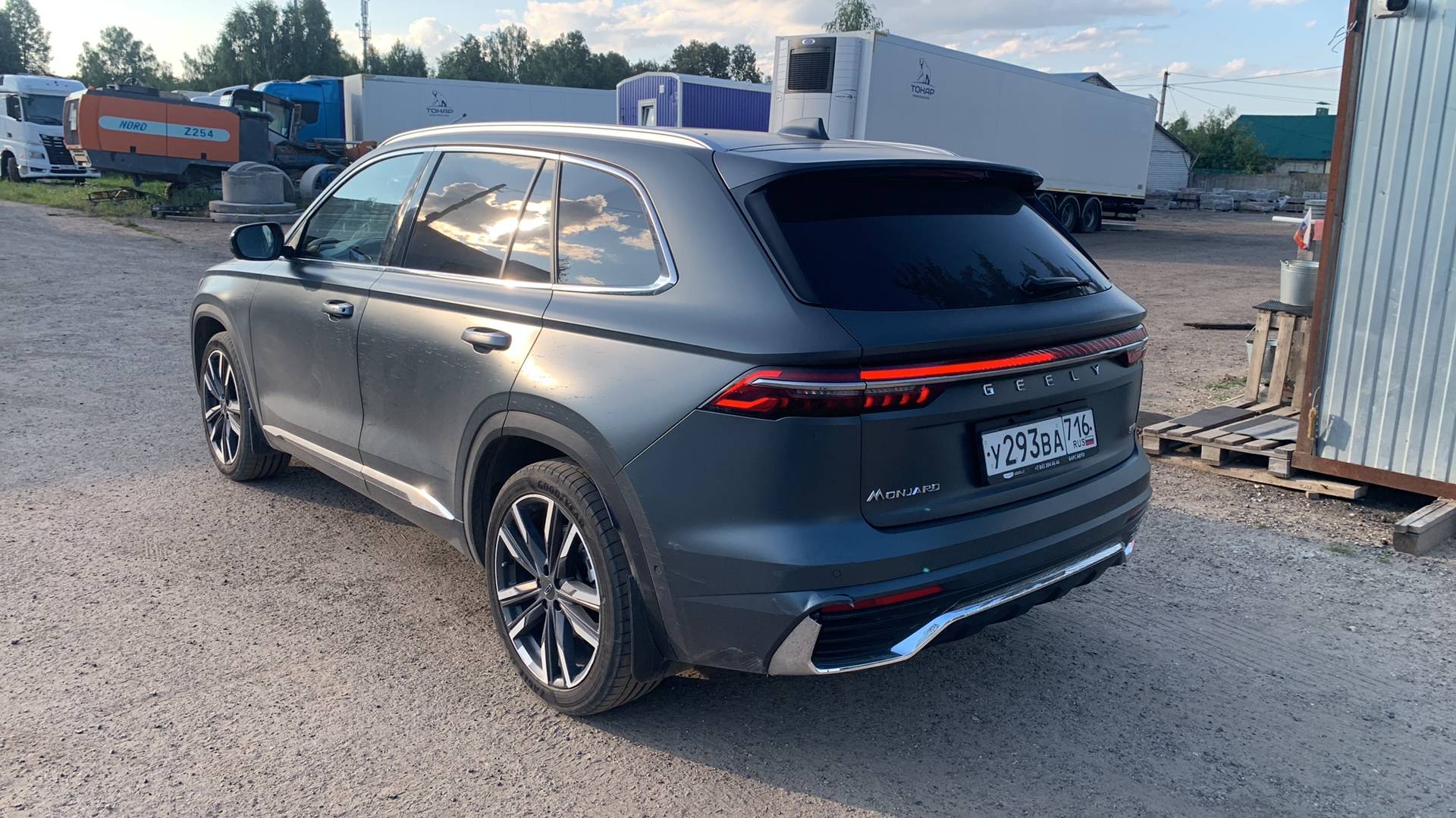Geely Monjaro,  32 130 км, 2024 года в лизинг