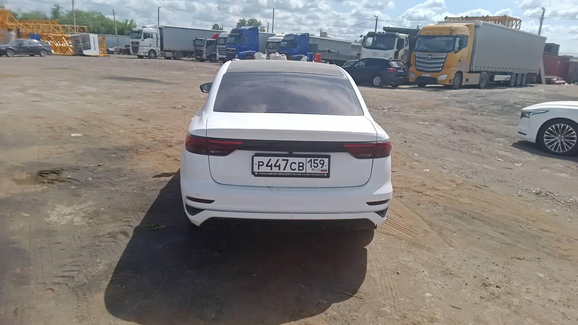 Geely Emgrand,  83 852 км, 2024 года в лизинг