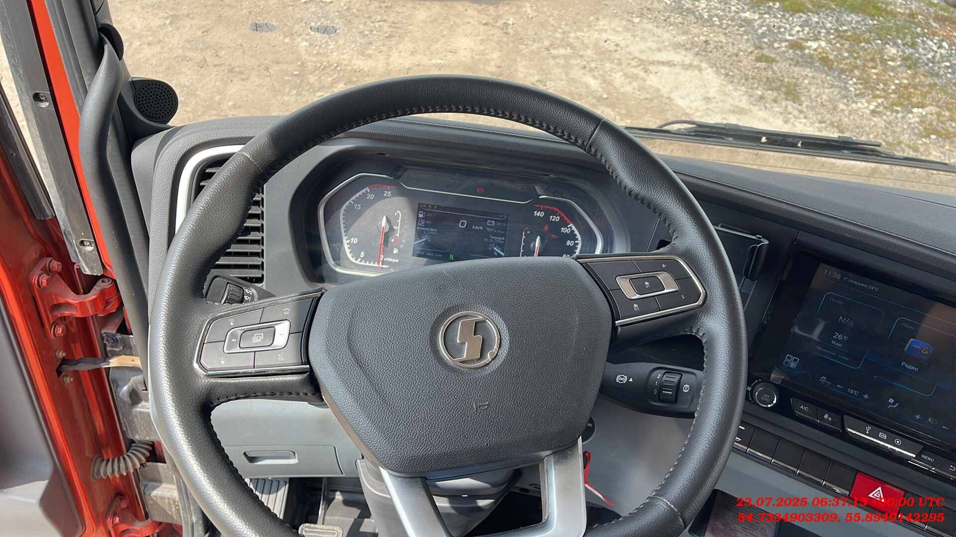 Shacman SX331863366,  29 003 км, 2024 года в лизинг